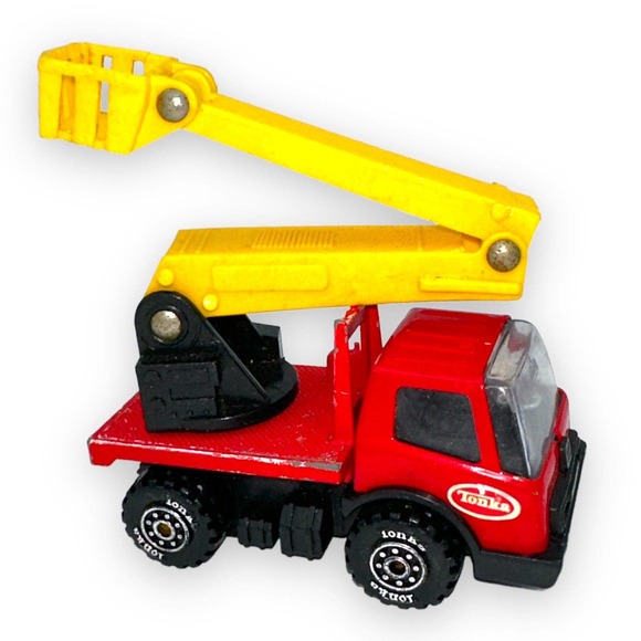 Tonka Toys Vintage 35 Tonka Red And Yellow Bucket Truck Made In